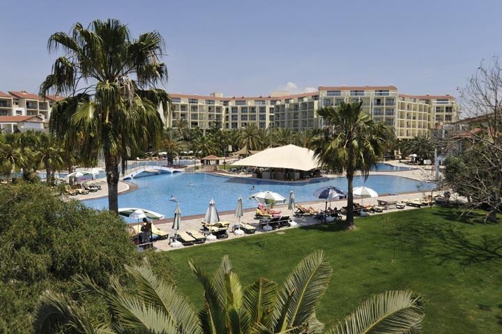 Barut Arum Collection