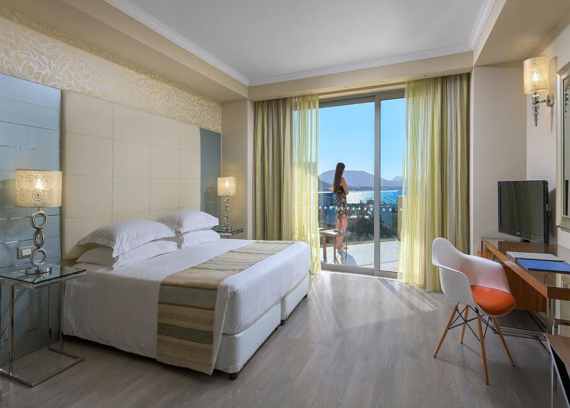 Atrium Platinum Spa Resort Hotel