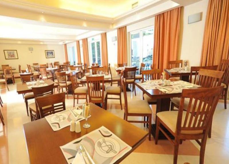Hellinis Hotel