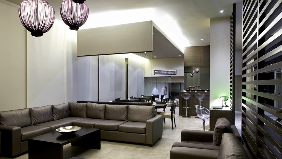 Mouikis Hotel