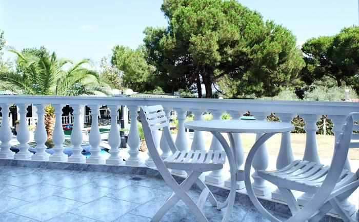 Hotel Diaporos