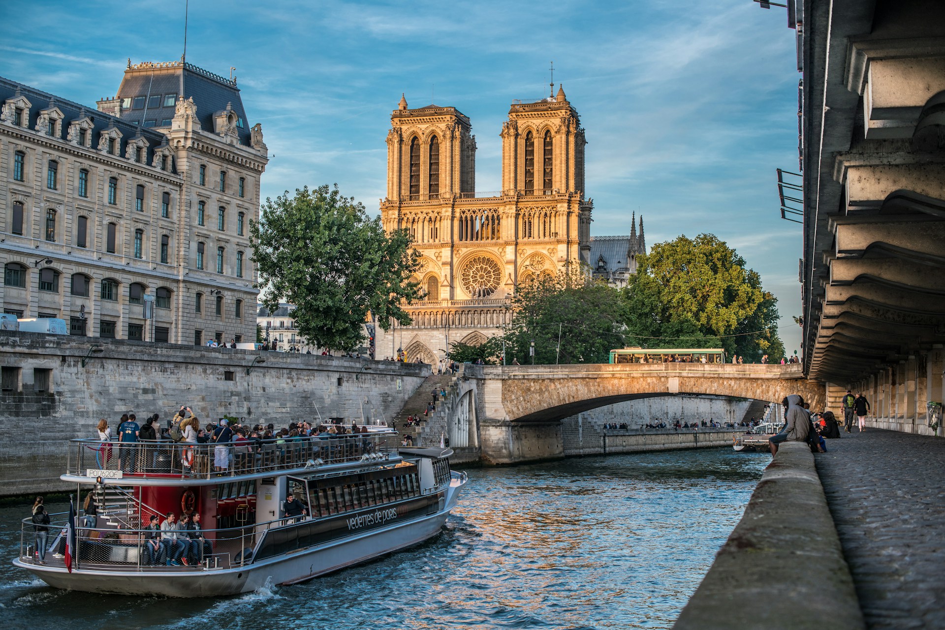 Pariz i Diznilend