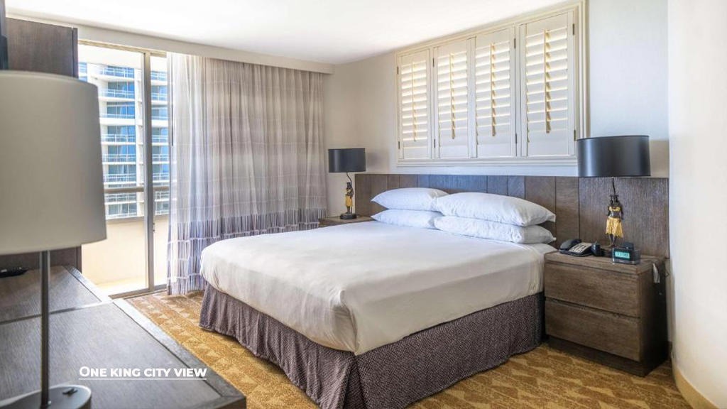 Embassy Suites By Hilton Waikiki Beach Walk