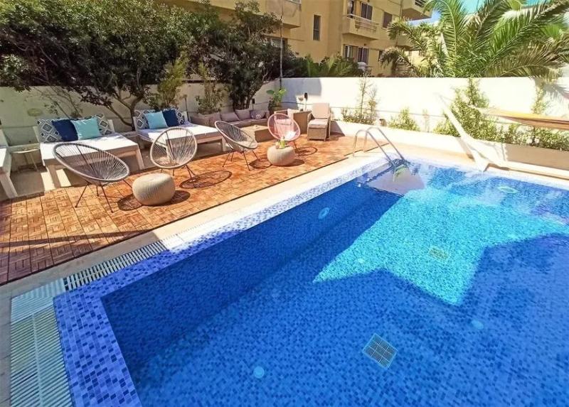 Pantheon City Hotel