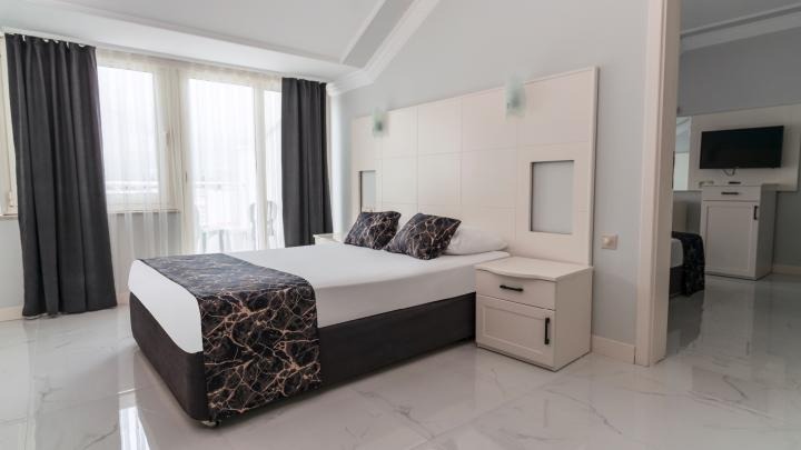 Rox Royal Resort Hotel