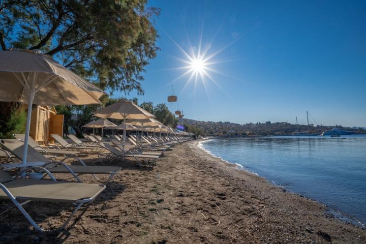 Regia Mare Beach
