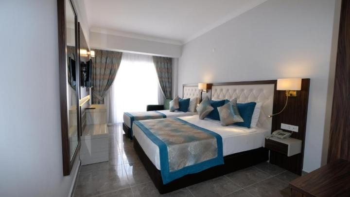 Kleopatra Golden Beach