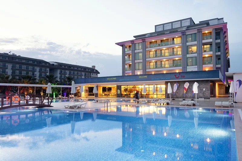 Fun & Sun Club Life Hotel