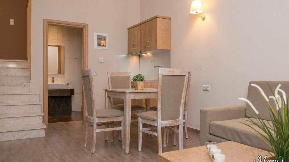 Mary's Residence - Suites 