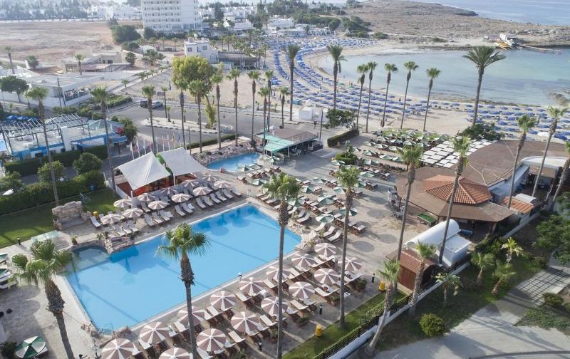 Pavlonapa Beach Hotel