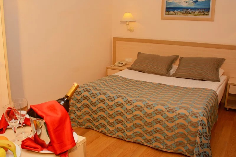 Sunrise Resort Hotel