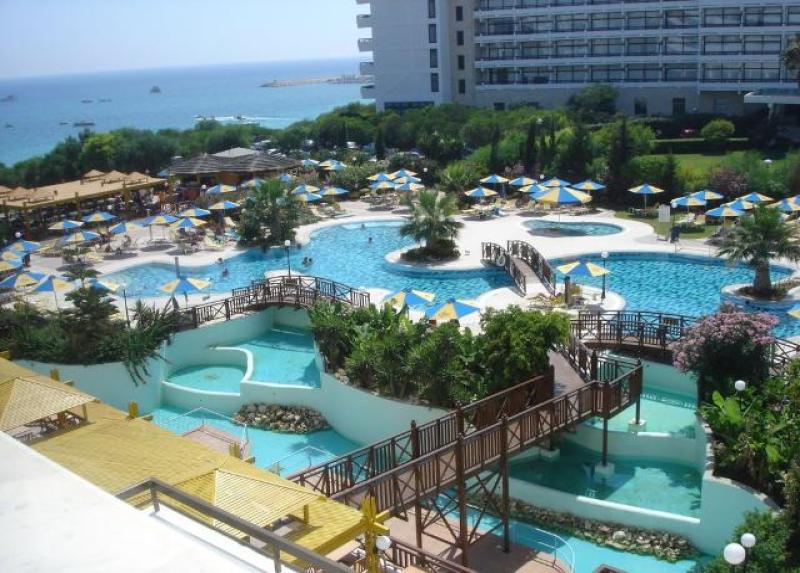 Mellisi Beach Hotel