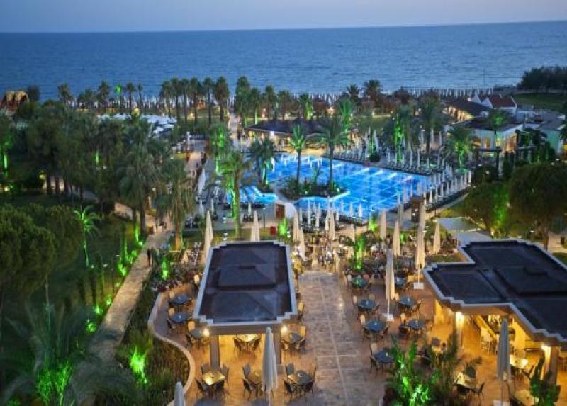 Crystal Tat Beach Golf Resort Hotel