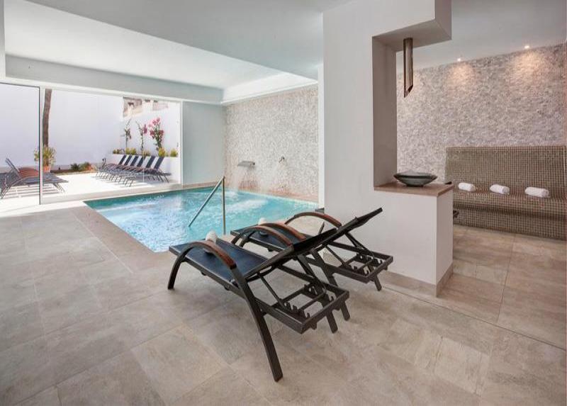 Grupotel Farrutx Hotel