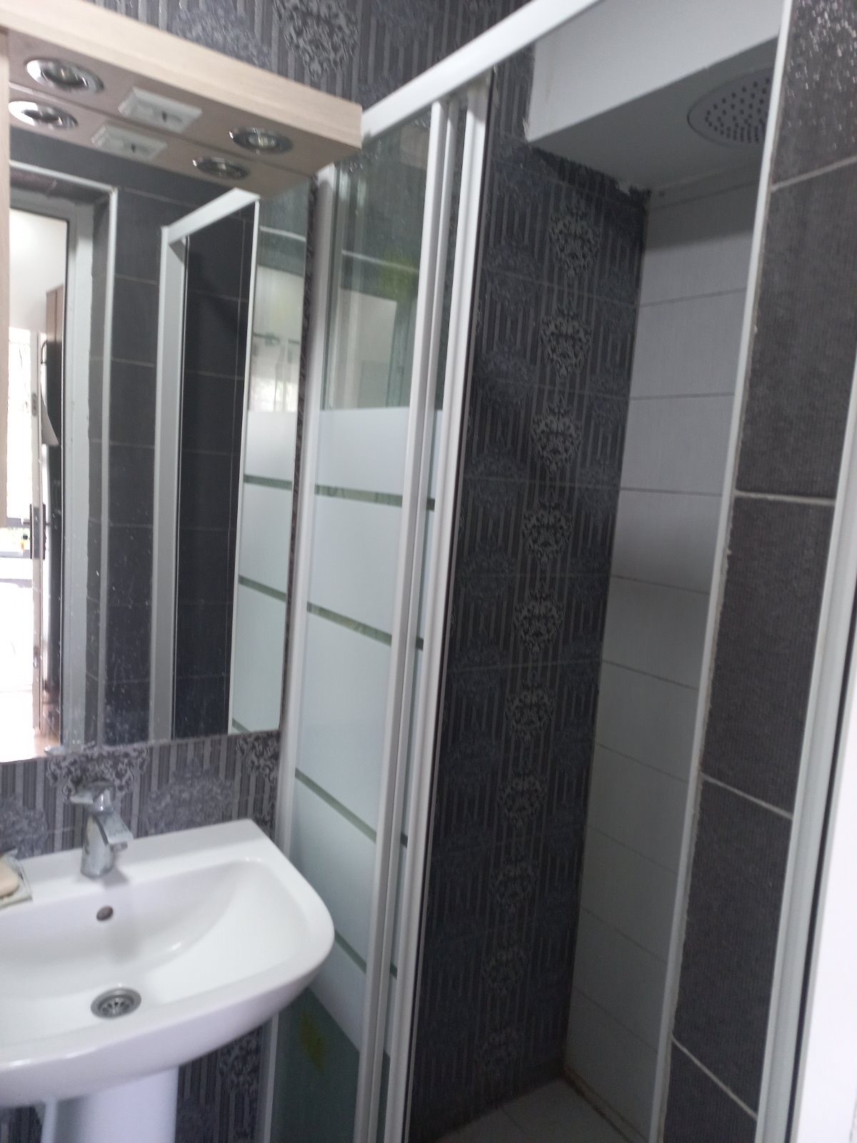 Apartmani Pefki ex Borovi