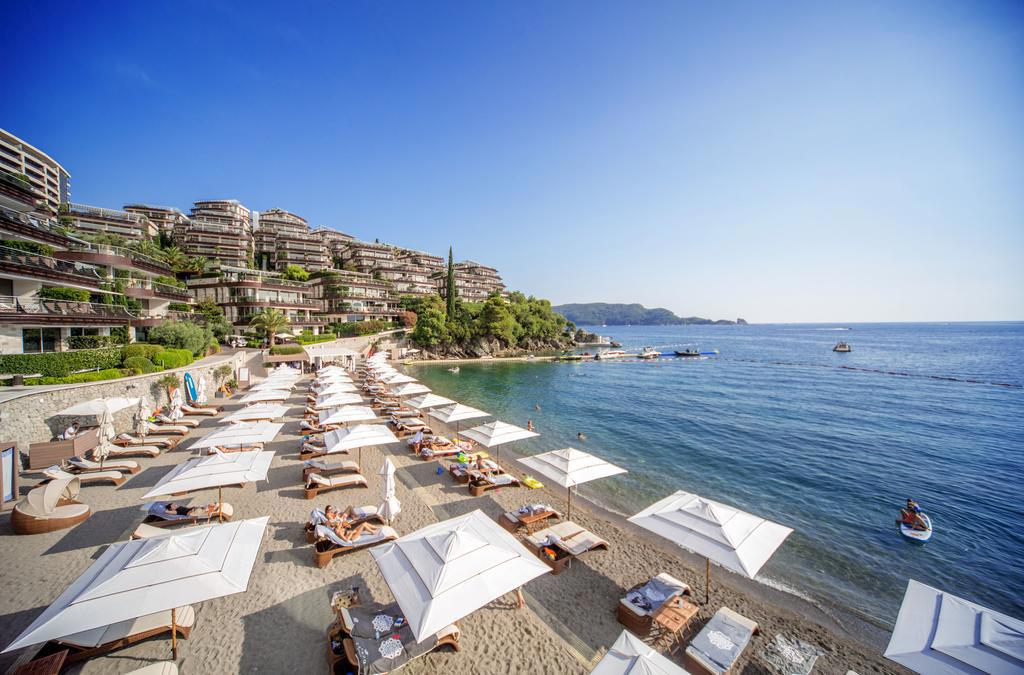 Dukley Hotel and Resorts