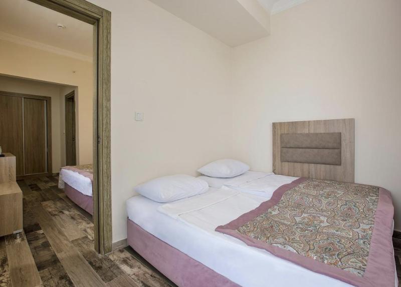 Arsi Enfi City Beach Hotel