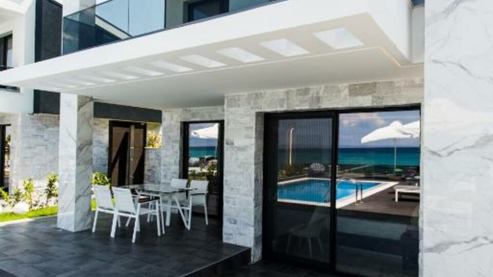 Crystal Villas and Suites