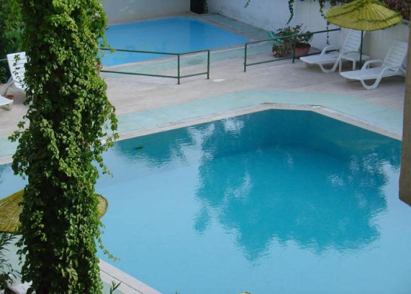 Amos Hotel
