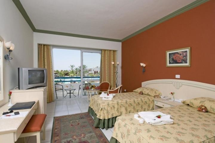 Hotel Dreams Vacation