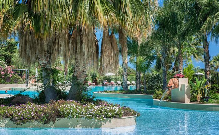 Acacia Resort