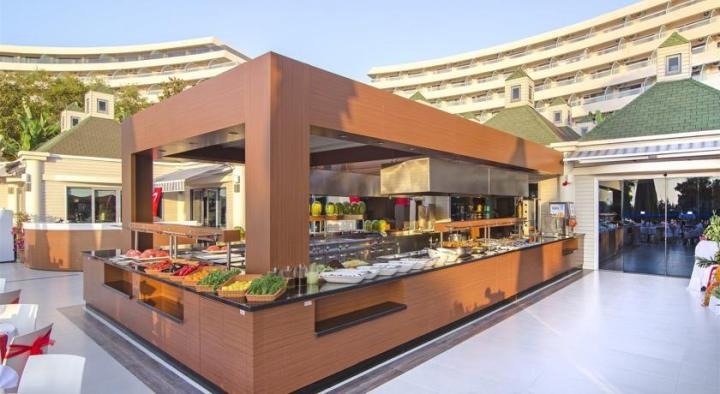 The Grand Blue Sky Hotel