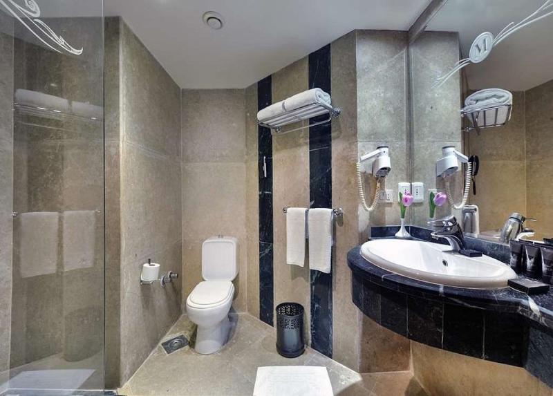 Moreno Resort & Spa Hotel