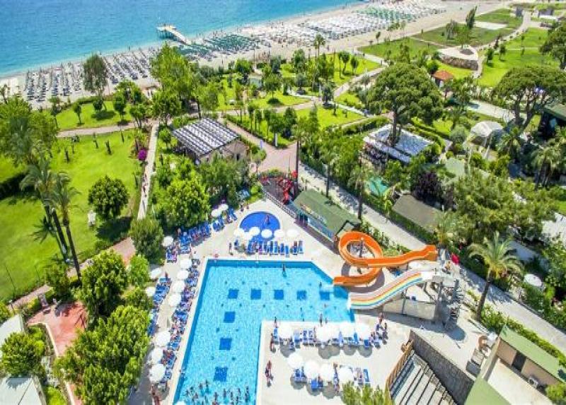 Lucida Beach Hotel