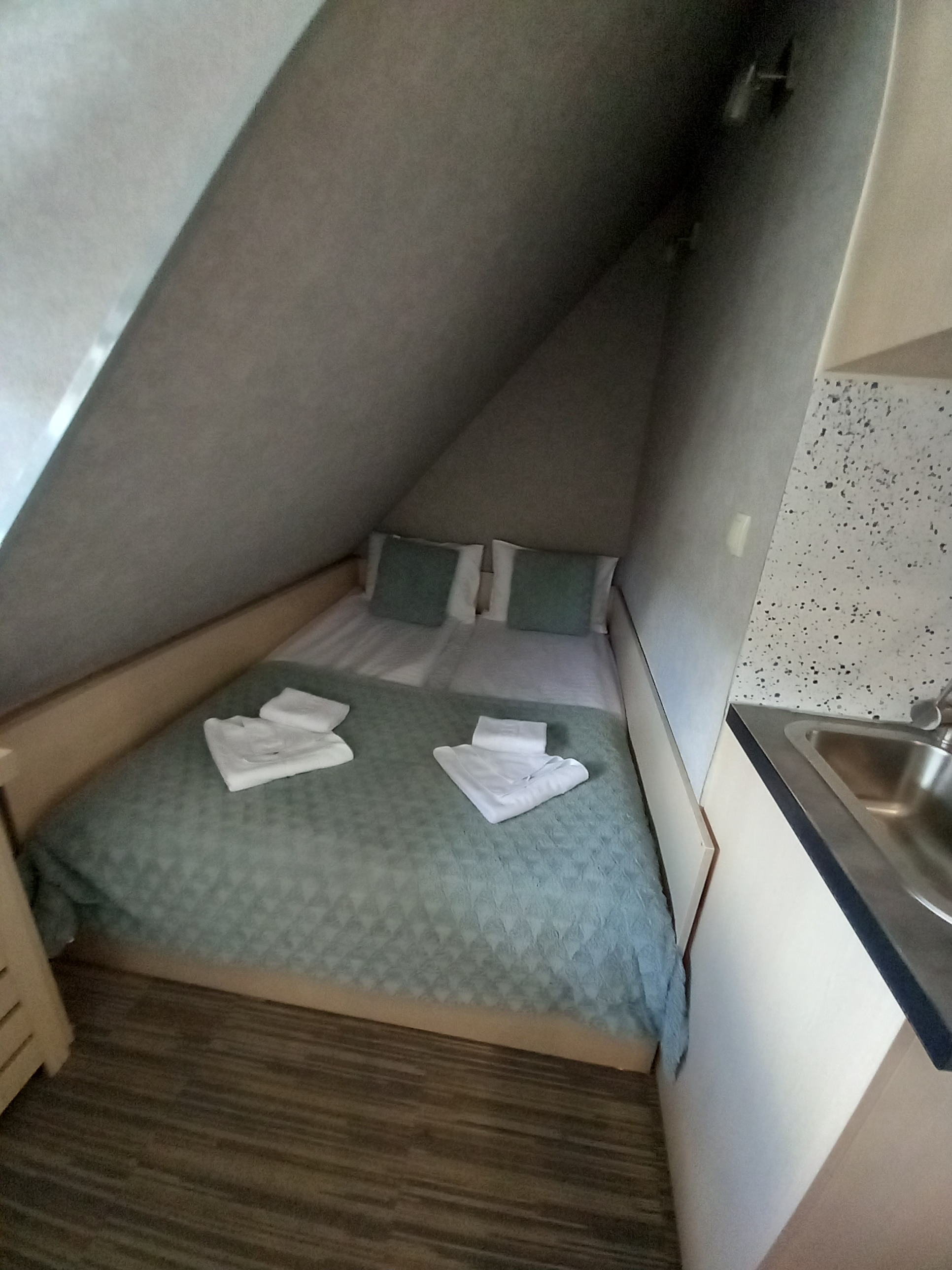 Apartmani Tri M