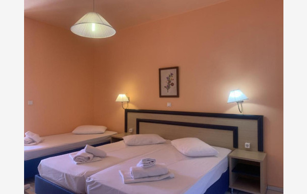 Hotel Polihrono Beach
