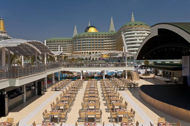 Delphin Imperial Lara