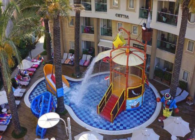 Grand Cettia Hotel