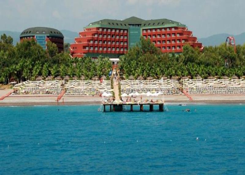 Delphin Deluxe Resort Hotel