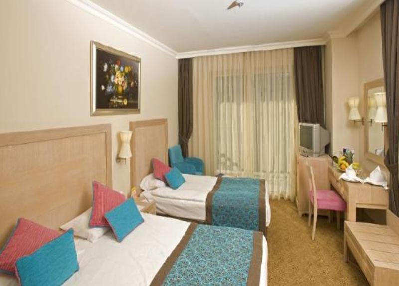 Crystal Deluxe Resort& Spa Hotel