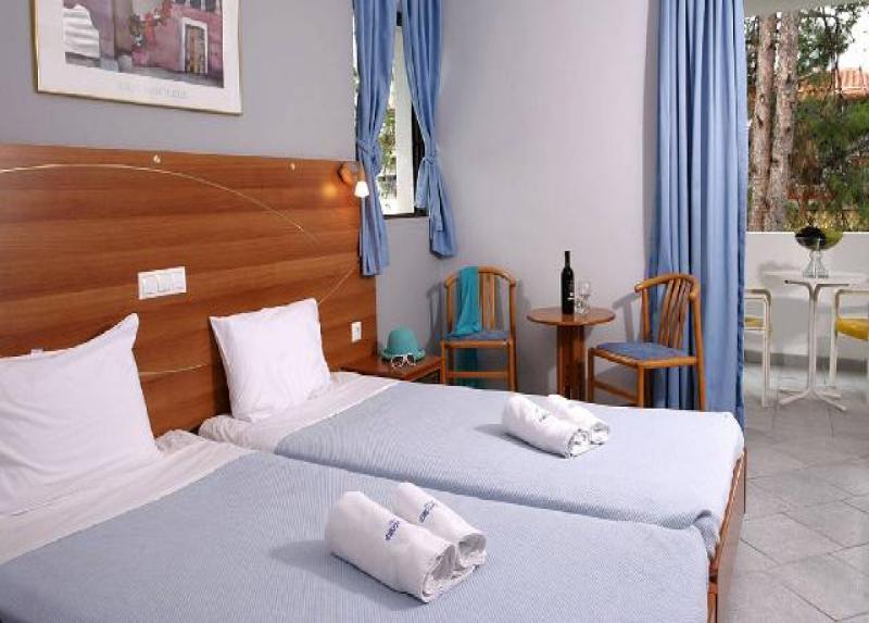 Dionyssos Hotel & Suites Hotel