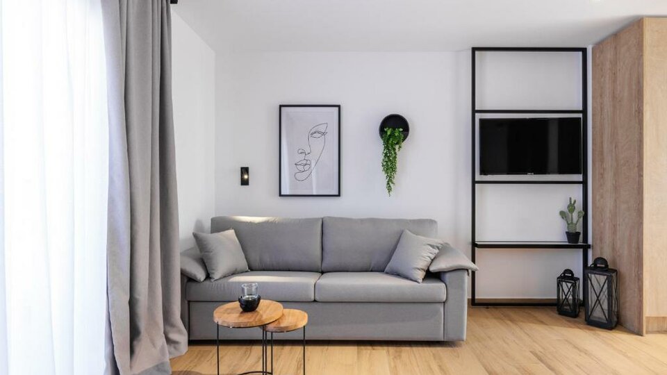 Kentro Luxury Suites