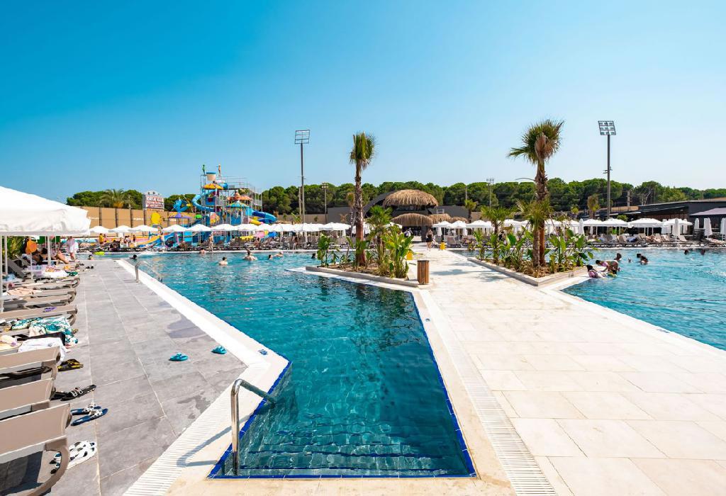 The X Belek