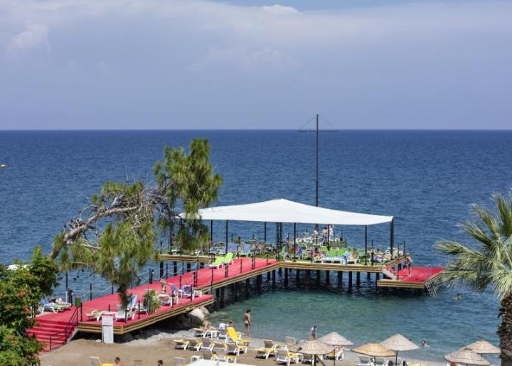 Dosinia Luxury Resort