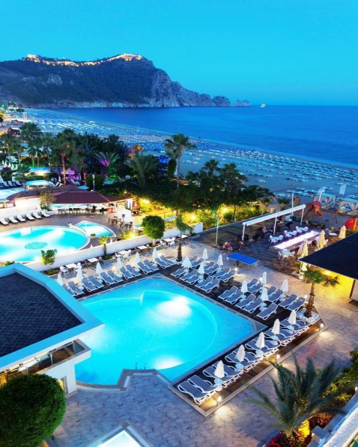 Xperia Saray Beach
