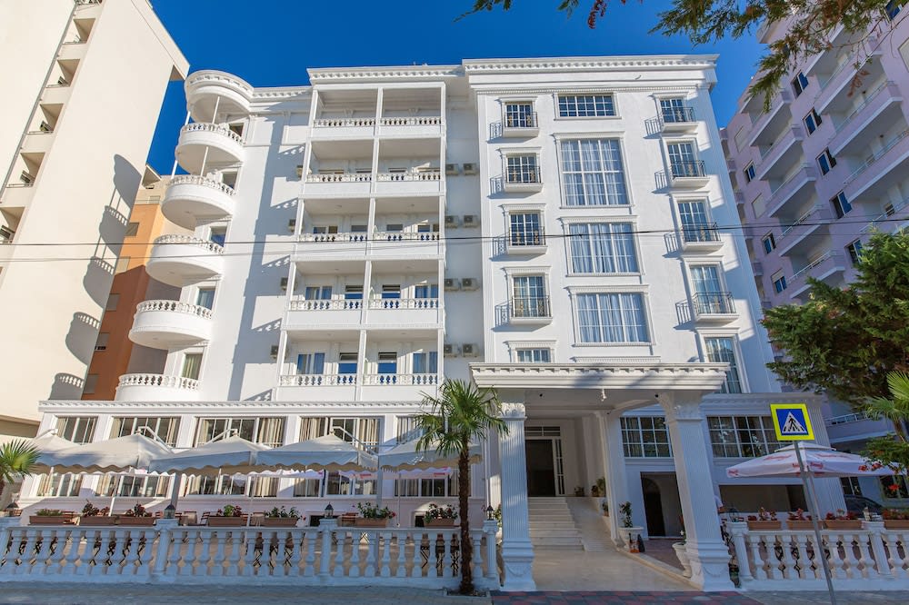 Hotel Esal