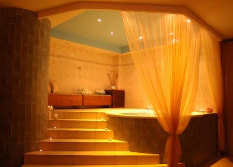 Aristoteles Holiday Resort & Spa Hotel