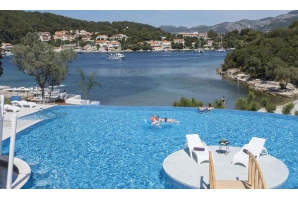 Aminess Port 9 Resort