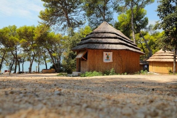 Turističko Naselje Kamp Pine Beach