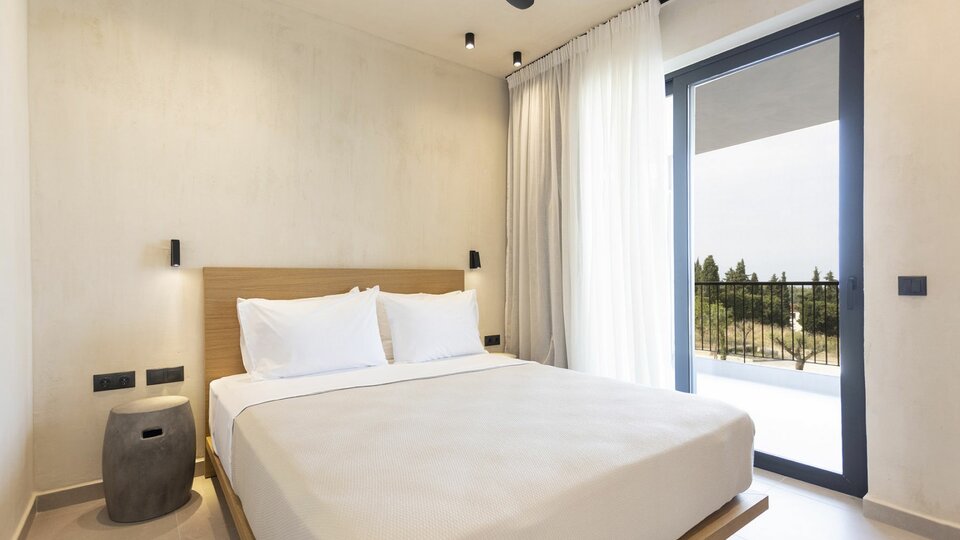 Pnoes Suites