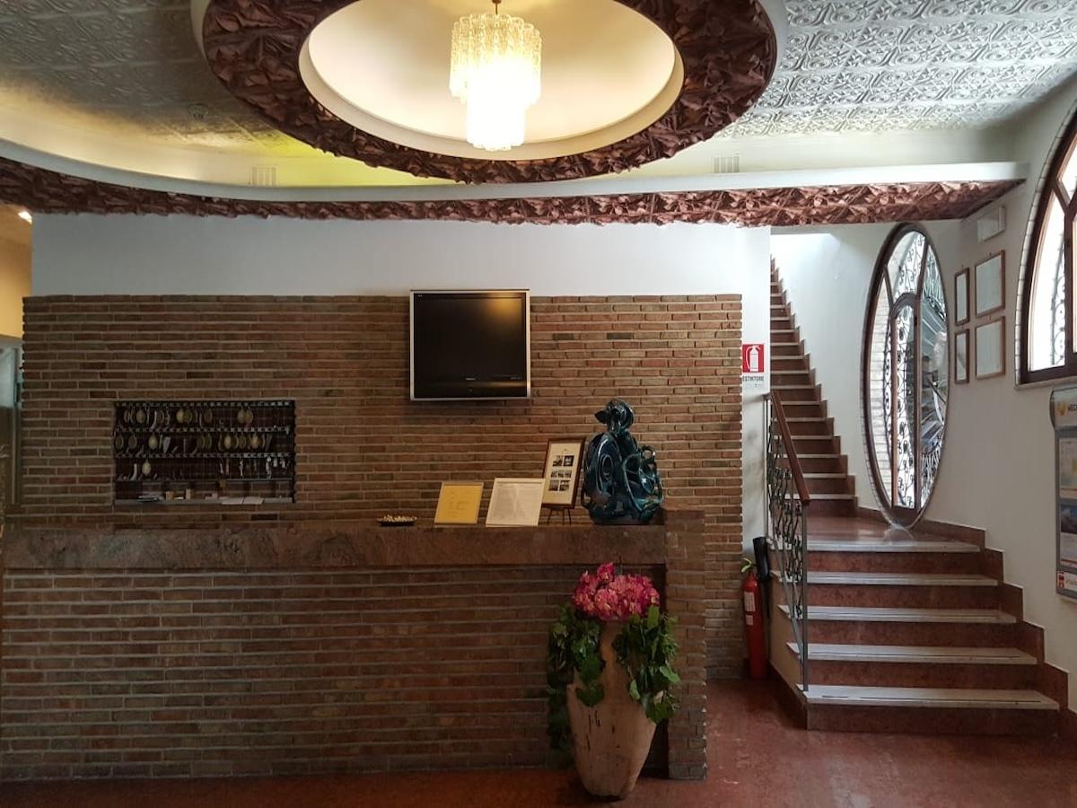 Vello D'Oro Hotel