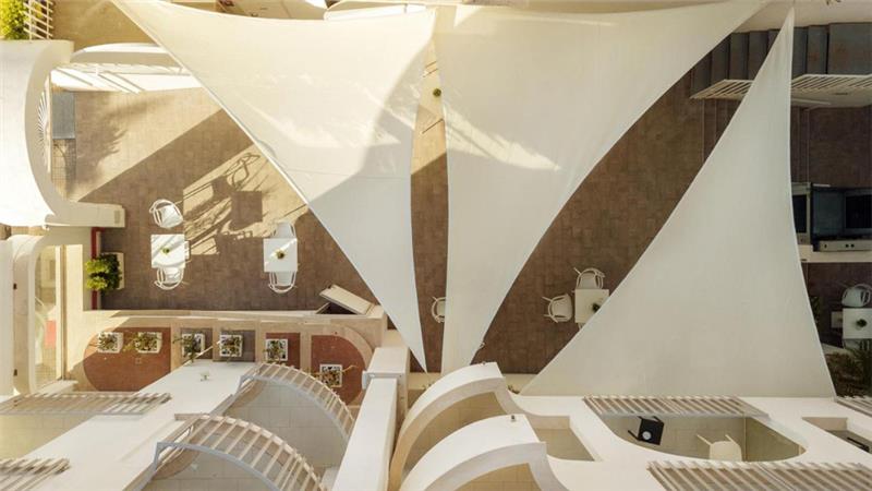 Albatros Hotel