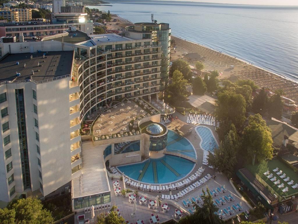 Marina Grand Beach Hotel
