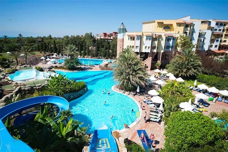 Limak Arcadia Golf & Sport Resort Hotel