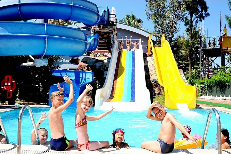 Holiday Park Resort Hotel
