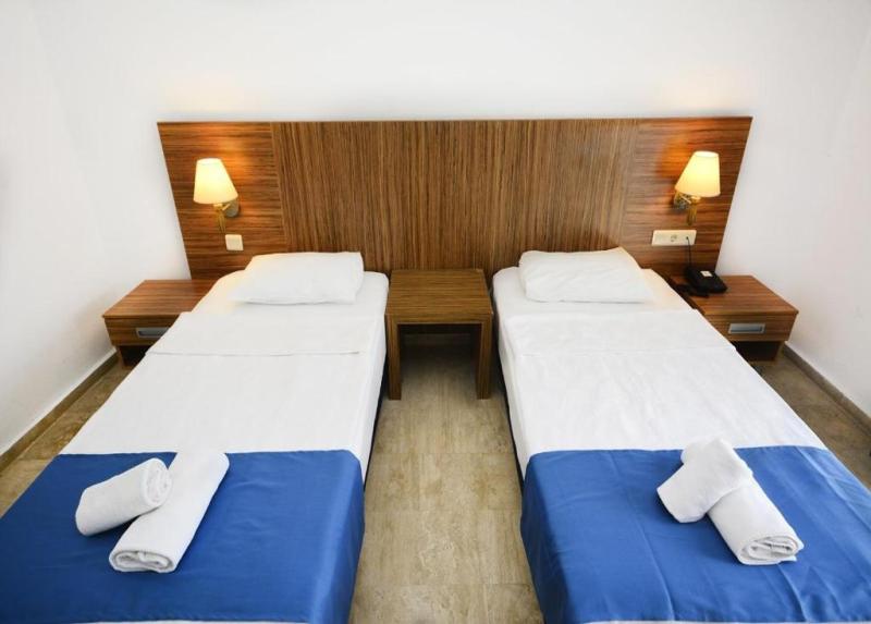 Regulus Beach Resort Hotel